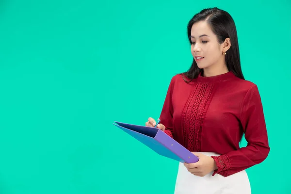 Businesswoman Holding File Blue Background — 图库照片