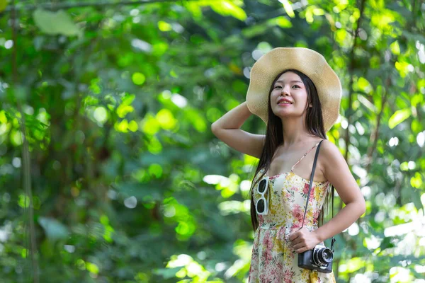 Happiness Beautiful Asian Woman Park — Fotografia de Stock