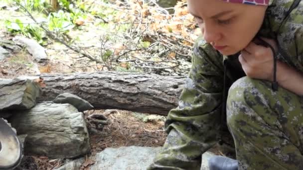 Vegan Young Woman Mixes Freeze Dried Potatoes Hot Broth Close — Stock Video