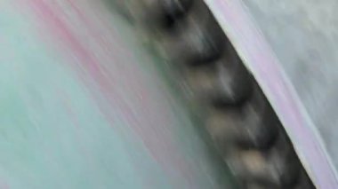 Beton evde işe yarar. Dönen vites sürücüsü beton karıştırıcı
