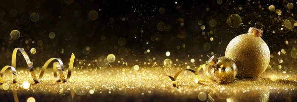 Golden Streamer Boules Avec Streamer Sur Paillettes — Photo