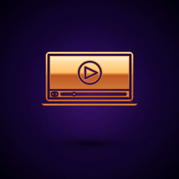 Gold Online spela video ikon isolerad på mörkblå bakgrund. Laptop och filmremsa med lekskylt. Vektor Illustration — Stock vektor