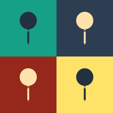 Renkli kızartma tavası simgesi arkaplanda izole edildi. Kızartma veya kızartma gıda sembolü. Klasik tarzda çizim. Vektör İllüstrasyonu