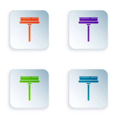 Beyaz arkaplanda izole edilmiş pencere simgesi için kauçuk temizleme hizmeti. Silecek, kazıyıcı, silecek. Renkli kare düğmelere simgeleri yerleştir. Vektör İllüstrasyonu