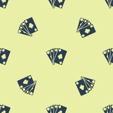 Mavi iskambil kartı simgesi sarı arkaplanda izole edilmiş pürüzsüz desen. Kumarhane kumarı. Vektör İllüstrasyonu