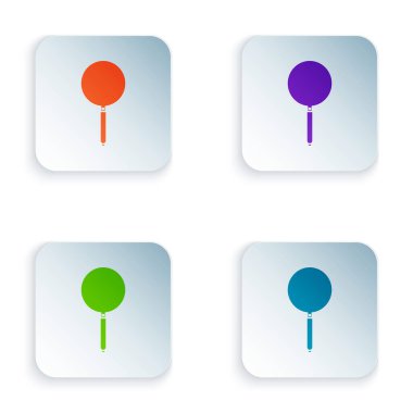 Renkli kızartma tavası simgesi beyaz arkaplanda izole edildi. Kızartma veya kızartma gıda sembolü. Renkli kare düğmelere simgeleri yerleştir. Vektör İllüstrasyonu