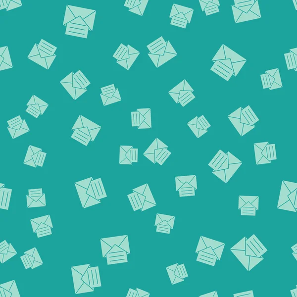 Grüner Umschlag mit Einladungskartensymbol isoliert nahtloses Muster auf grünem Hintergrund. Vektorillustration — Stockvektor