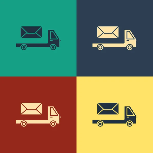Warna ikon truk Post diisolasi pada latar belakang warna. Mobil surat. Kendaraan transportasi truk dengan amplop atau surat. Gaya gambar klasik. Ilustrasi Vektor - Stok Vektor