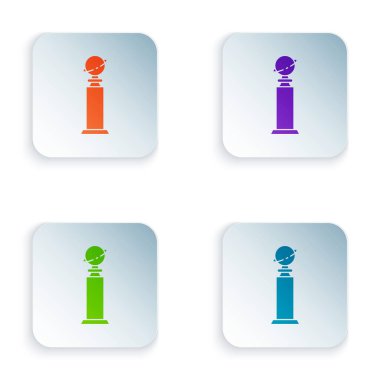 Renk Ödülü Altın Küre simgesi beyaz arkaplanda izole edildi. Akademi ödülü ikonu. Filmler ve sinema sembolü. Renkli kare düğmelere simgeleri yerleştir. Vektör İllüstrasyonu