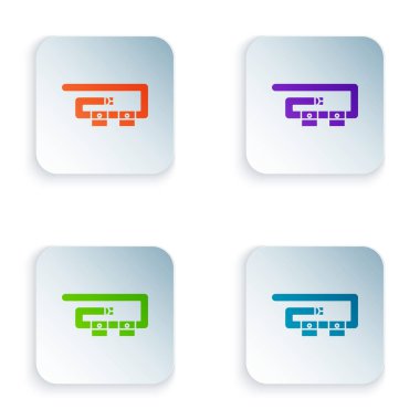 Beyaz arkaplanda izole edilmiş renk dalış kemeri simgesi. Dalış takımları. Su altı ekipmanları. Renkli kare düğmelere simgeleri yerleştir. Vektör İllüstrasyonu