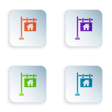 Beyaz arkaplanda izole edilmiş metin satışı simgesi olan Renk Asma işareti. Mesaj indirimli tabela. Renkli kare düğmelere simgeleri yerleştir. Vektör İllüstrasyonu