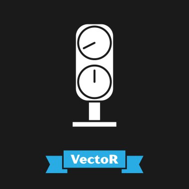 Beyaz Ölçek simgesi siyah arkaplanda izole edildi. Memnuniyet, sıcaklık, manometre, risk, değerlendirme, performans, hız taktik ölçer. Vektör İllüstrasyonu