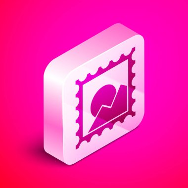 Pembe arka planda izole edilmiş Isometric Picture manzara ikonu. Gümüş kare düğme. Vektör İllüstrasyonu