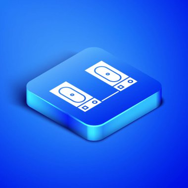 Isometric Stereo hoparlör simgesi mavi arkaplanda izole edildi. Ses sistemi hoparlörleri. Müzik ikonu. Müzikal sütun hoparlörü. Mavi kare düğme. Vektör İllüstrasyonu