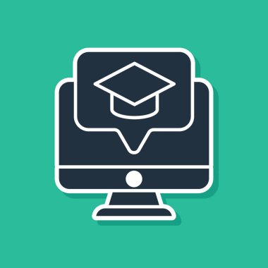 Mezuniyet başlığı simgesi yeşil arka planda izole edilmiş mavi bilgisayar monitörü. Çevrimiçi öğrenme ya da e-öğrenme kavramı. Vektör İllüstrasyonu