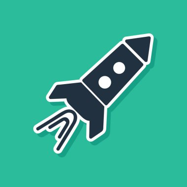 Yeşil zemin üzerinde ateş ikonu olan Mavi Roket gemisi. Uzay yolculuğu. Vektör İllüstrasyonu