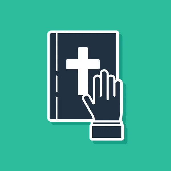 Blue Oath on the Holy Bible icon isolated on green background. The procedure in court. Truth and truth. Promise before god. Vector Illustration — Stock vektor