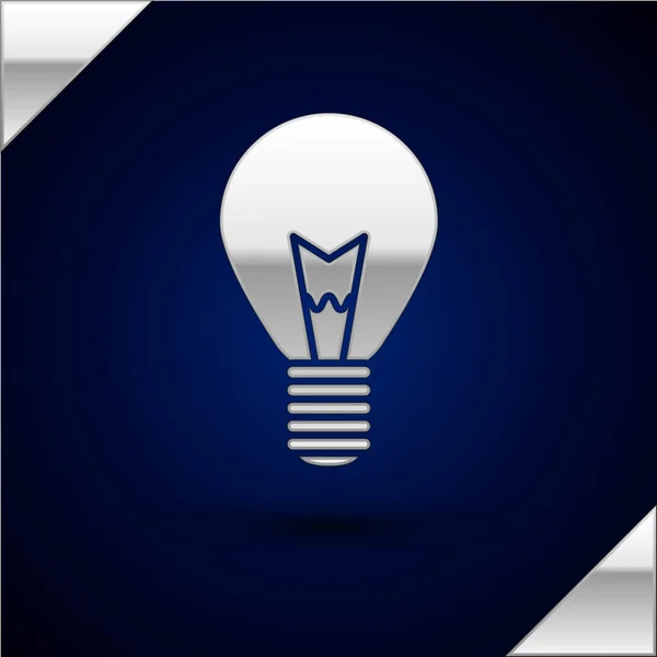 Żarówka Silver Light z koncepcją ikony idei izolowane na ciemnoniebieskim tle. Energia i symbol idei. Koncepcja inspiracji. Ilustracja wektora — Wektor stockowy