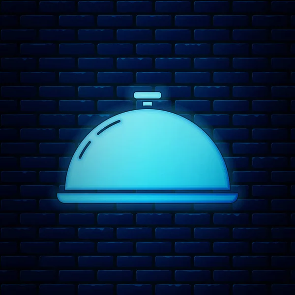 Izzó neon fedett egy elszigetelt téglafal háttér élelmiszer ikon tálca. Tálca és fedél alá. Étterem cloche fedéllel. konyhai szimbólum. Vektoros illusztráció — Stock Vector