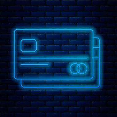 Parlayan neon hattı kredi kartı simgesi tuğla duvar arkasında izole edildi. Çevrimiçi ödeme. Nakit çekilmesi. Finansal operasyonlar. Alışveriş tabelası. Vektör İllüstrasyonu