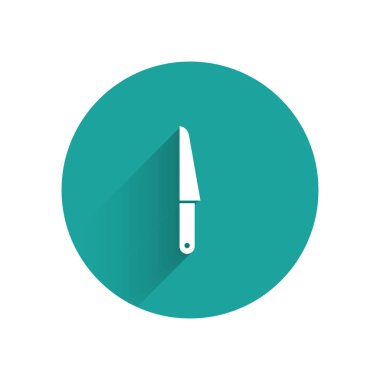 Beyaz bıçak simgesi uzun gölge ile yalıtılmış. Çatal bıçak sembolü. Yeşil daire düğmesi. Vektör Illustration