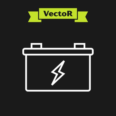 Beyaz çizgili araba aküsü simgesi siyah arkaplanda izole edildi. Akümülatör bataryası enerji ve elektrik akümülatörü bataryası. Vektör İllüstrasyonu