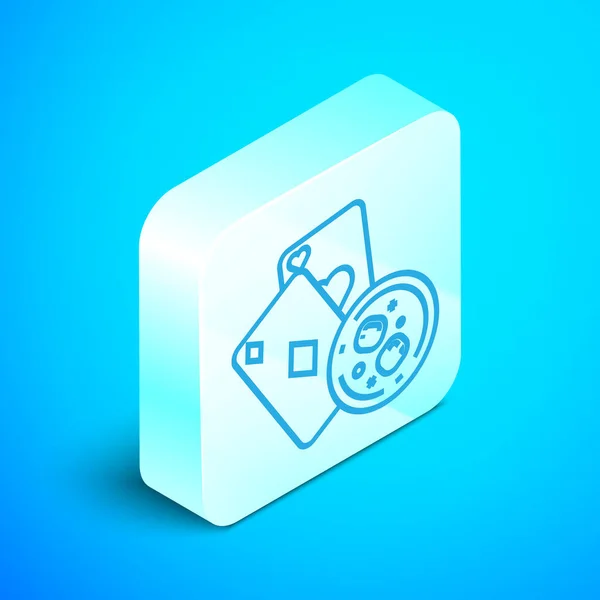 Linha isométrica Playing cards and glass of whiskey with ice cubes icon isolated on blue background. Jogo de casino. Botão quadrado de prata. Ilustração vetorial — Vetor de Stock