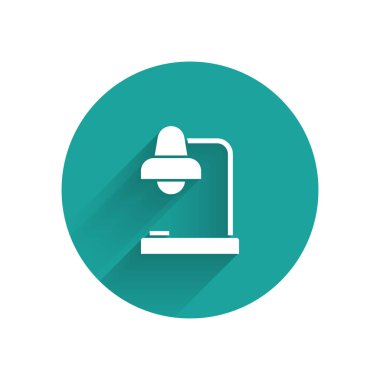 Beyaz masa lambası ikonu uzun gölgeli izole edilmiş. Ofis lambası. Yeşil daire düğmesi. Vektör İllüstrasyonu