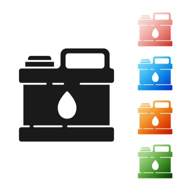 Beyaz arka planda izole edilmiş motor makine yağı ikonu için siyah plastik kutu. Benzin bidonu. Yağ değiştirme ve onarım servisi. Simgeleri renklendirin. Vektör İllüstrasyonu