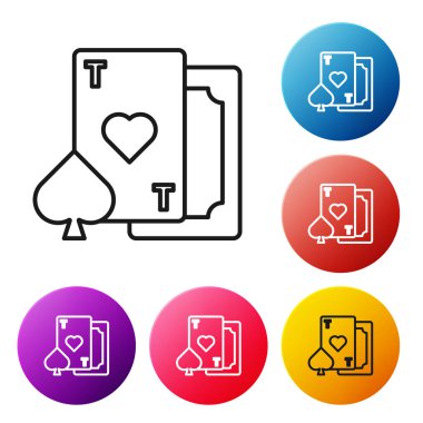 Beyaz arkaplanda izole edilmiş kalp sembolü simgesi olan siyah çizgi oyun kartı. Kumarhane kumarı. Renkli daire düğmelerini ayarlayın. Vektör İllüstrasyonu