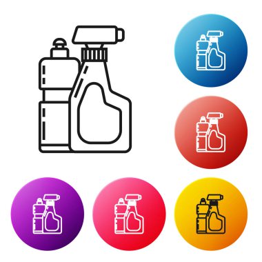 Siyah çizgili plastik şişeler sıvı çamaşır deterjanı, çamaşır suyu, bulaşık deterjanı ya da beyaz arka planda izole edilmiş başka bir temizlik maddesi. Renkli daire düğmelerini ayarlayın. Vektör İllüstrasyonu