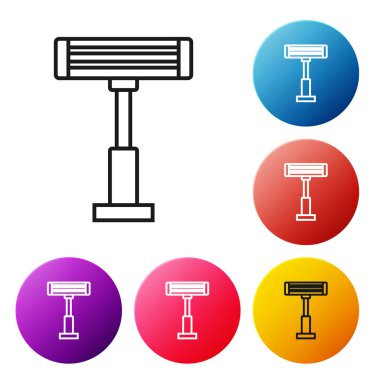 Siyah çizgi elektrikli ısıtıcı simgesi beyaz arkaplanda izole edildi. Uzaktan kumandalı kızıl ötesi ısıtıcı. Klima kontrolü. Renkli daire düğmelerini ayarlayın. Vektör İllüstrasyonu