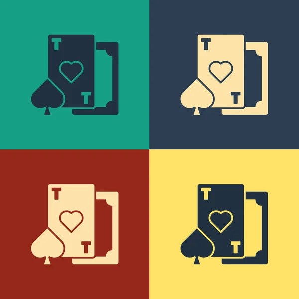 Farbspielkarte Mit Herz Symbol Auf Farbigem Hintergrund Isoliert Casino Glücksspiel — Stockvektor