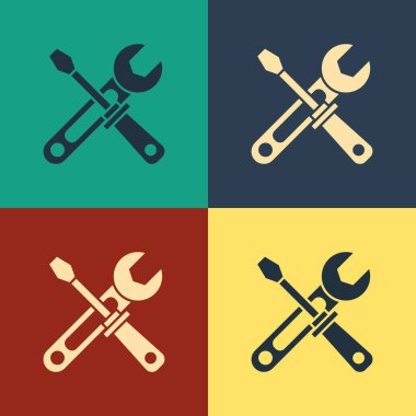 Renkli tornavida ve anahtar araçları simgesi renk arkaplanında izole edildi. Servis aracı sembolü. Klasik tarzda çizim. Vektör İllüstrasyonu
