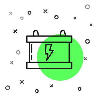 Siyah çizgili araba aküsü simgesi beyaz arkaplanda izole edildi. Akümülatör bataryası enerji ve elektrik akümülatörü bataryası. Şimşek çaktı. Vektör İllüstrasyonu