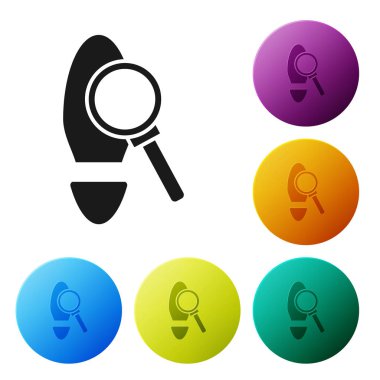 Beyaz arka planda izole edilmiş ayak izi simgesi olan siyah büyüteç. Dedektif araştırıyor. Ayak izlerini takip etmek için. Renkli daire düğmelerini ayarlayın. Vektör İllüstrasyonu
