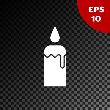 Mum simgesinde beyaz yanan mum şeffaf koyu arkaplanda izole edilmiş. Silindirik mum çubuğu ve yanan ateş. Vektör İllüstrasyonu