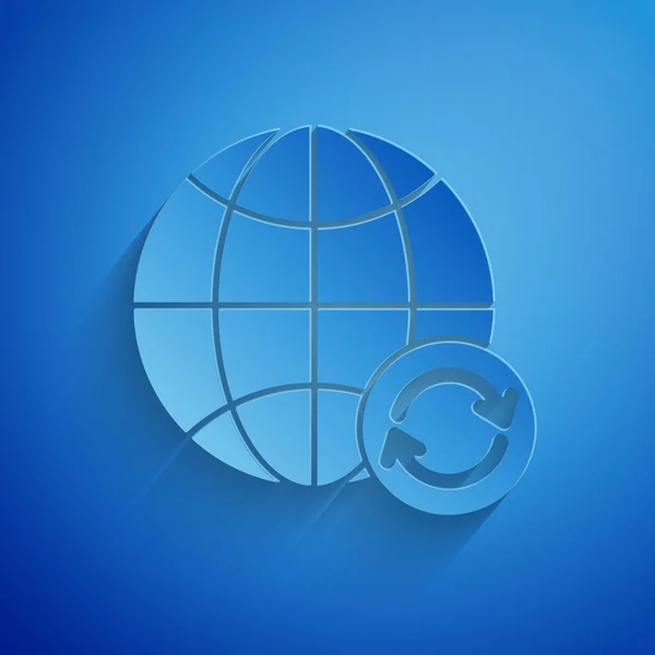 Papier zerschnittenen Planeten Erde und ein Recycling-Symbol isoliert auf blauem Hintergrund. Umweltkonzept. Papierkunst. Vektorillustration — Stockvektor