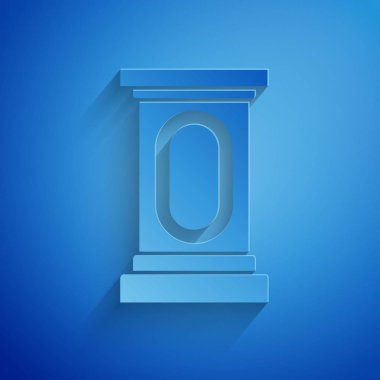 Kağıt kesme sahnesi veya münazara kürsüsü ikonu mavi arka planda izole edilmiş. Konferans konuşma tribünü. Kağıt sanatı tarzı. Vektör İllüstrasyonu