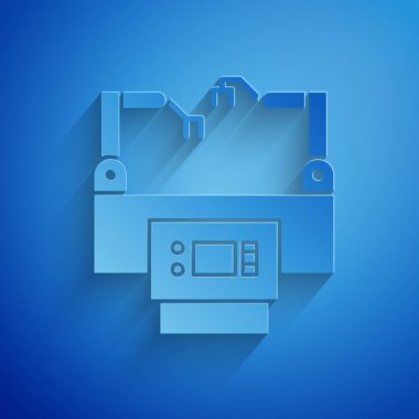 Kağıt kesiği Assembly çizgi simgesi mavi arkaplanda izole edildi. Otomatik üretim taşıyıcısı. Robot endüstrisi konsepti. Kağıt sanatı tarzı. Vektör İllüstrasyonu