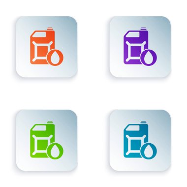 Beyaz arka planda izole edilmiş motor makine yağı ikonu için renkli plastik kutu. Benzin bidonu. Yağ değiştirme ve onarım servisi. Kare düğmelere simgeleri yerleştir. Vektör İllüstrasyonu