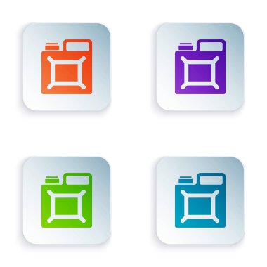 Beyaz arka planda izole edilmiş benzin ikonu için renk kutusu. Dizel gaz ikonu. Kare düğmelere simgeleri yerleştir. Vektör İllüstrasyonu