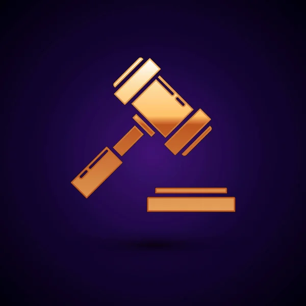 Gold Judge hamer pictogram geïsoleerd op donkerblauwe achtergrond. Gegroet voor de berechting van straffen en rekeningen, rechtbank, justitie. Veilingshamer. Vector Illustratie — Stockvector