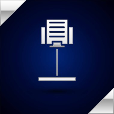 Gümüş Müzik Standı simgesi koyu mavi arka planda izole edilmiş. Müzik aletleri. Vektör İllüstrasyonu