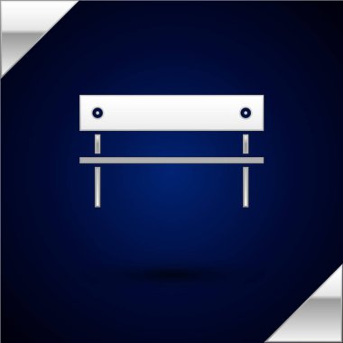 Gümüş Benç simgesi koyu mavi arkaplanda izole edilmiş. Vektör İllüstrasyonu