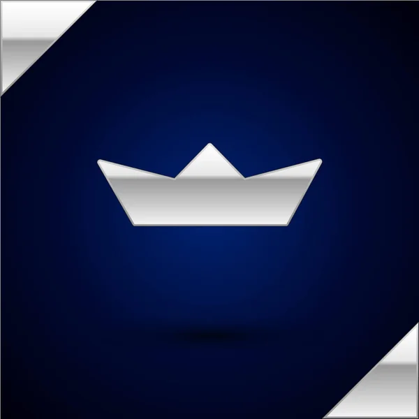 Icono de barco de papel plegado plateado aislado sobre fondo azul oscuro. Origami barco de papel. Ilustración vectorial — Vector de stock