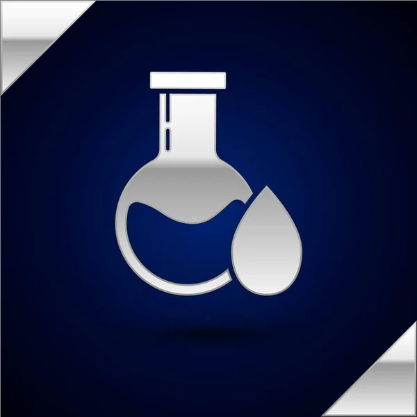 Icono de tubo de prueba de gasolina de aceite de plata aislado sobre fondo azul oscuro. Ilustración vectorial — Vector de stock