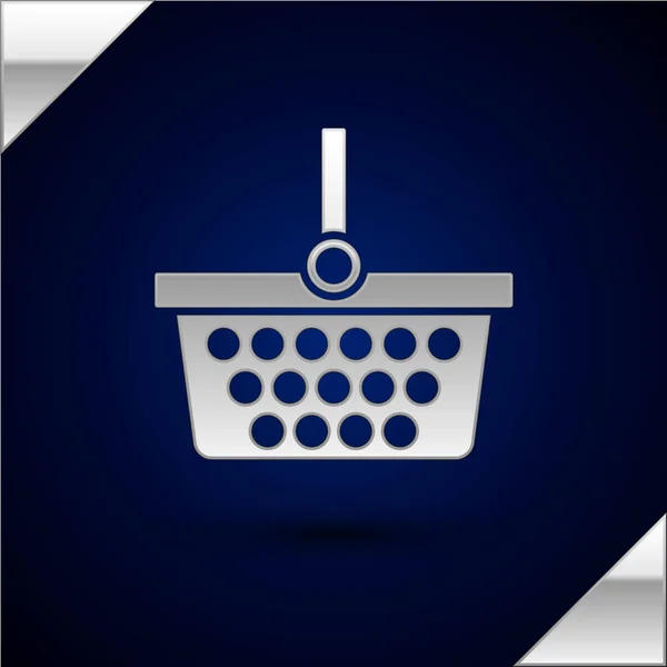 Cesta de compras de plata icono aislado sobre fondo azul oscuro. Concepto de compra en línea. Señal de entrega. Símbolo del carrito. Ilustración vectorial — Vector de stock