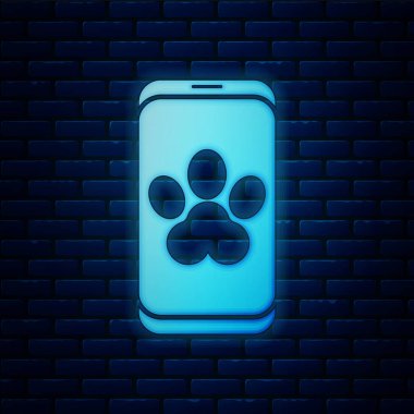 Parlayan neon çevrimiçi veteriner kliniği sembolü tuğla duvar arkasında izole edilmiş. Köpek veterinerliği ile karşılaştır. Evcil hayvan ilk yardım işareti. Vektör İllüstrasyonu