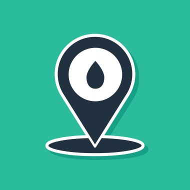 Mavi yakıt ikonu yeşil arka planda izole edildi. Benzin istasyonu ve harita göstergesi. Vektör İllüstrasyonu